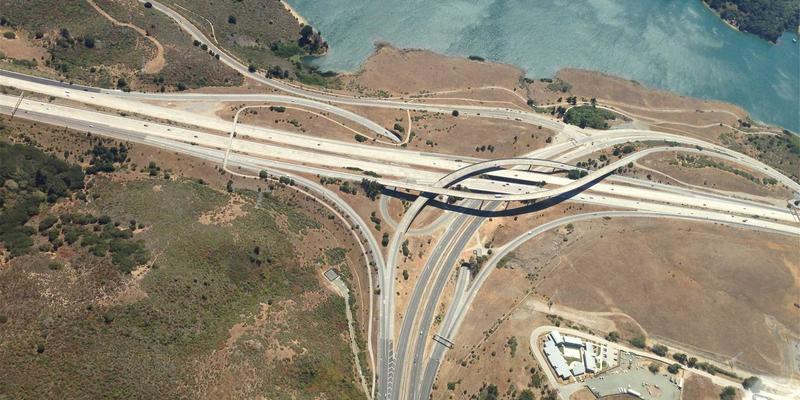 域名注册服务商迁移指南：如何平稳转移域名并避免服务中断